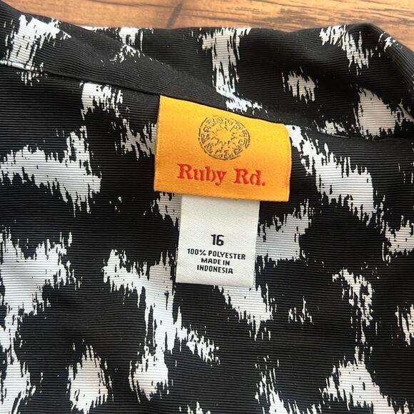 Ruby Rd jacket - Picture 2 of 2